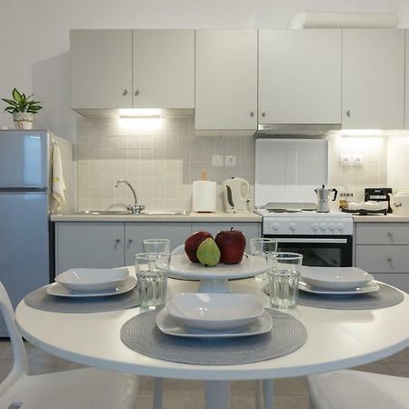 Infinity Apartment Leonídion Extérieur photo