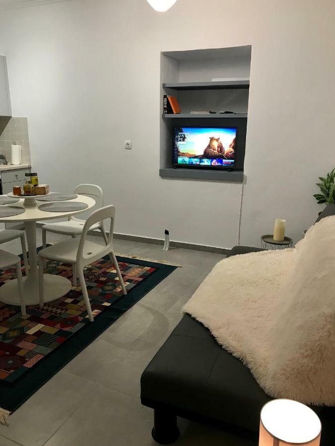 Infinity Apartment Leonídion Extérieur photo